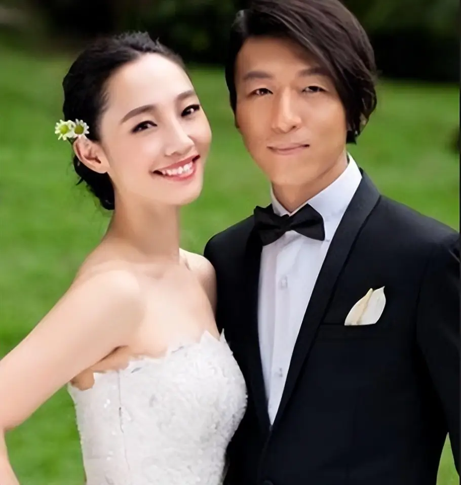娱乐圈爆料天王记录者_影后级女星高墙照片_又一对明星离婚互爆黑料,